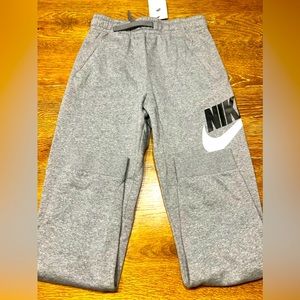 NWT Boys NIKE joggers